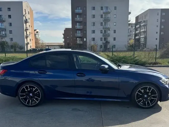 BMW Seria 3 G20/G21 318d Aut. Edition M Sport Shadow