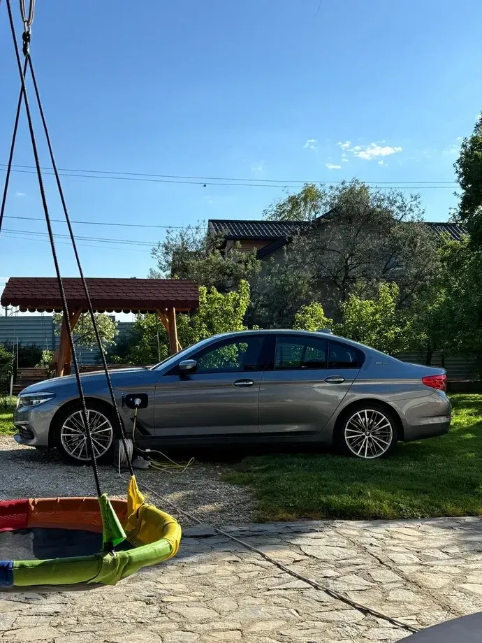 BMW Seria 5 G30/G31 — imagine 2