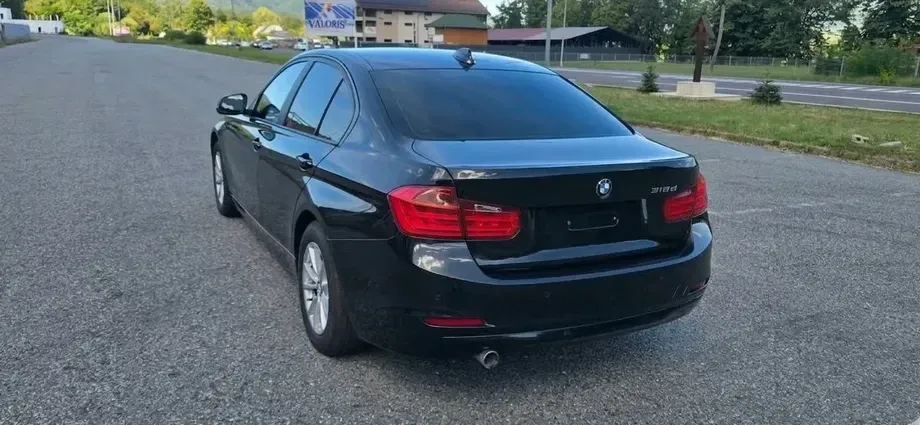 BMW Seria 3 F30/F31/F34 318d — imagine 3