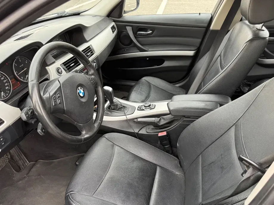BMW Seria 3 E90/E91/E92/E93 — imagine 6