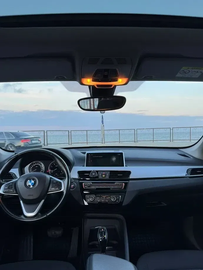 BMW X1 F48 sDrive18d Aut. — imagine 6