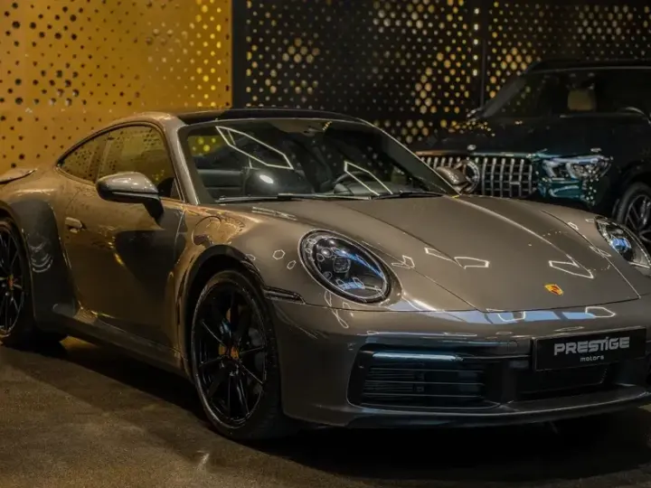 Porsche 911