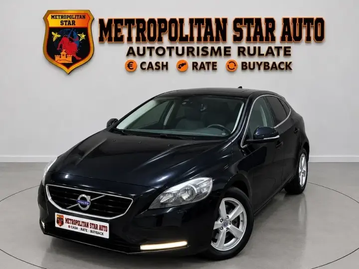 Volvo V40 II