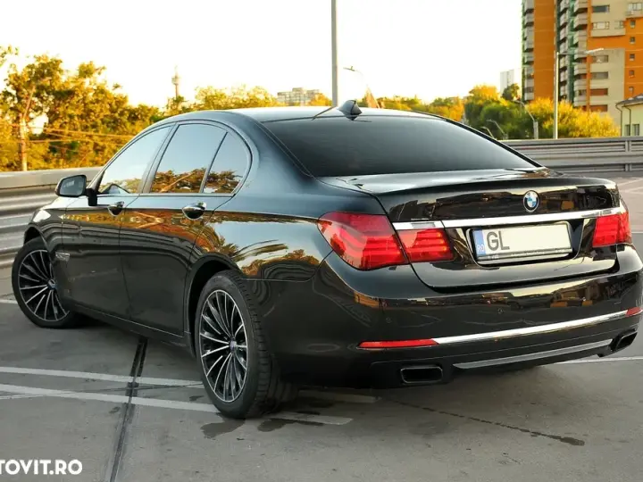 BMW Seria 7 G11/G12 [2015 - 2022] 740d xDrive