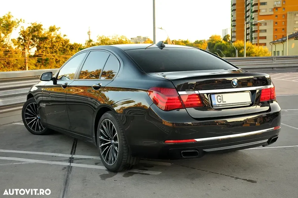 BMW Seria 7 G11/G12 [2015 - 2022] 740d xDrive — imagine 3