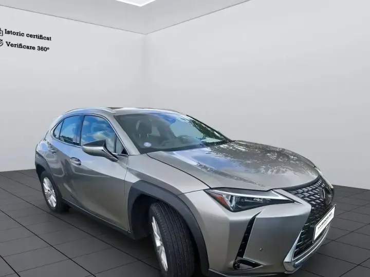 Lexus UX 250h Business Edition