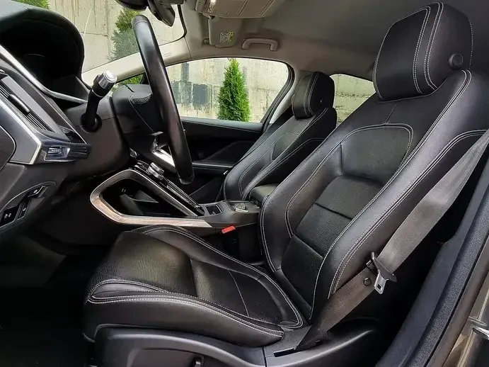 Jaguar I-Pace EV400 AWD SE