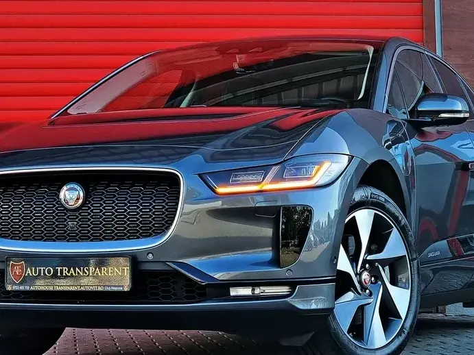 Jaguar I-Pace EV400 AWD SE