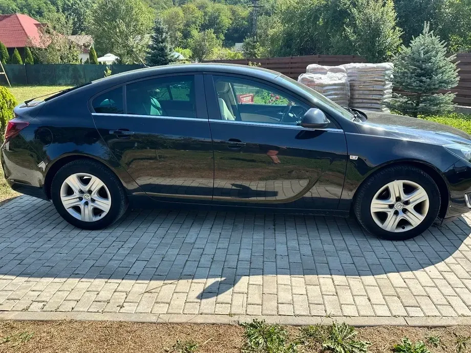 Opel Insignia A 1.6 Turbo ECOTEC Edition Aut. — imagine 2