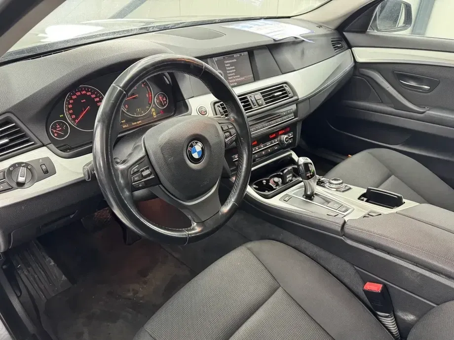 BMW Seria 5 F10/F11/F07 525d Sport-Aut. — imagine 6