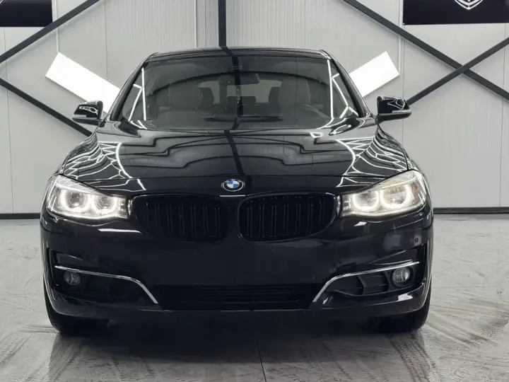 BMW Seria 3 F30/F31/F34 320d Aut. Blue Performance Luxury Line