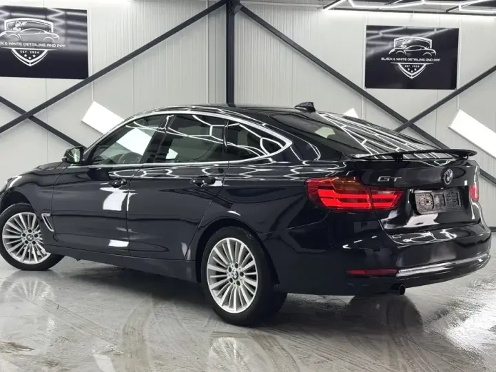BMW Seria 3 F30/F31/F34 320d Aut. Blue Performance Luxury Line