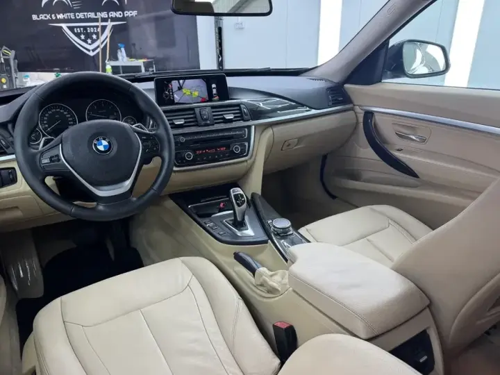 BMW Seria 3 F30/F31/F34 320d Aut. Blue Performance Luxury Line