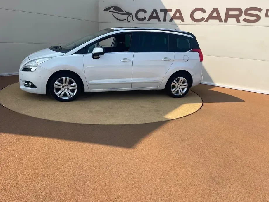 Peugeot 5008 I — imagine 6