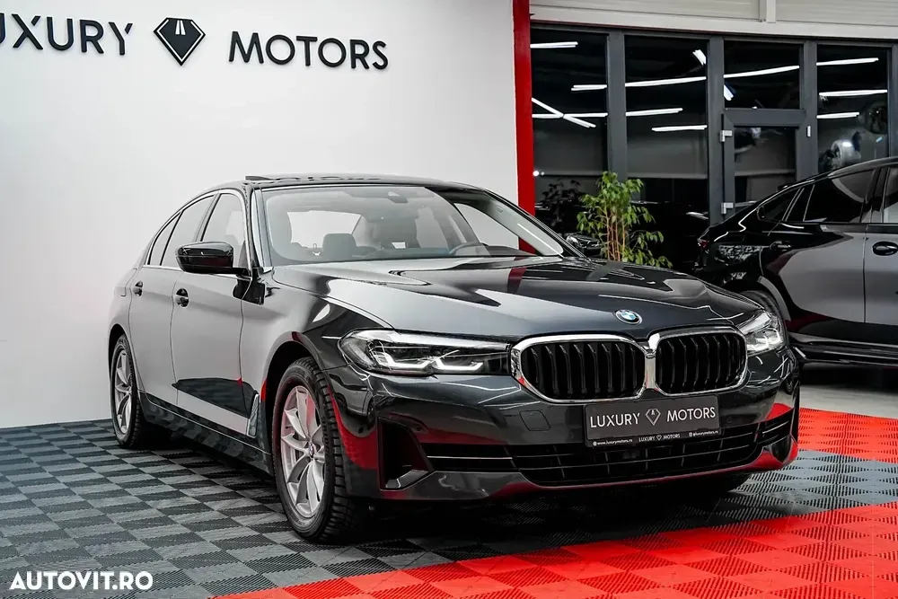BMW Seria 5 G30/G31 [2017 - Prezent] 530e xDrive Aut. — imagine 5