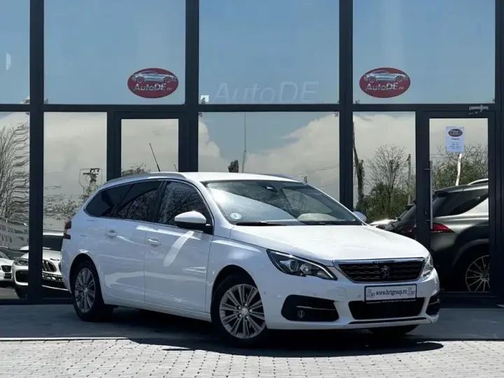 Peugeot 308 II