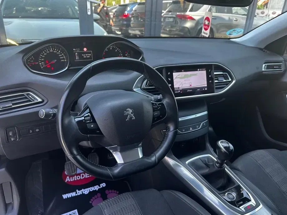 Peugeot 308 II — imagine 5
