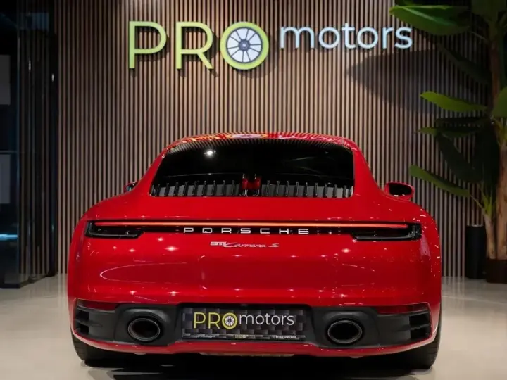 Porsche 911