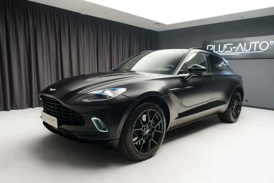 Aston Martin DBX — imagine 3