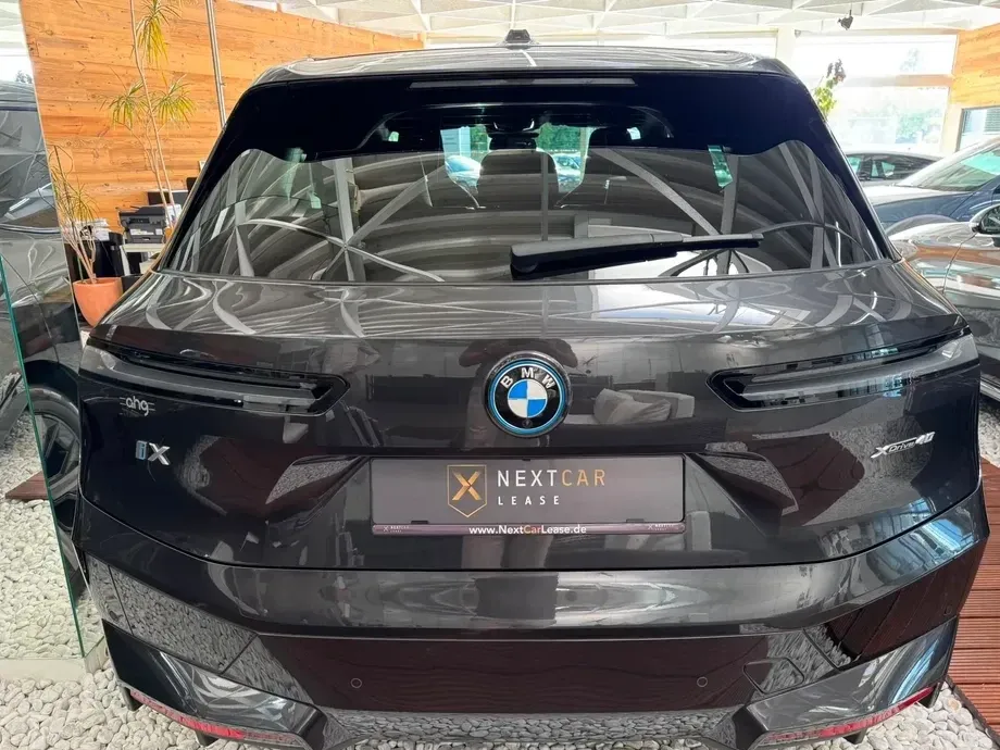 BMW iX — imagine 5