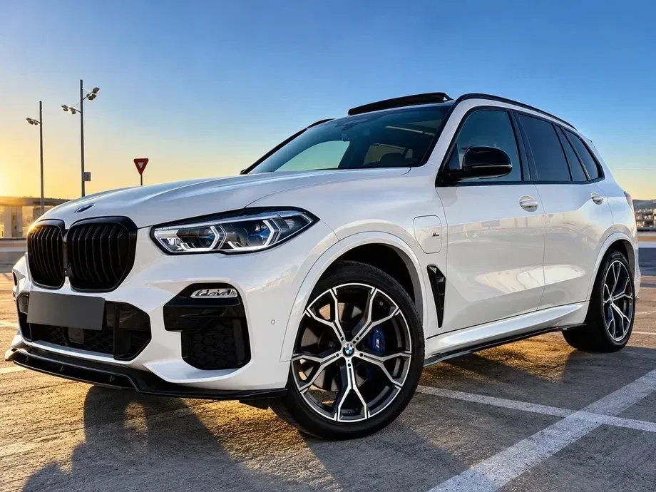 BMW X5 G05 xDrive45e — imagine 3