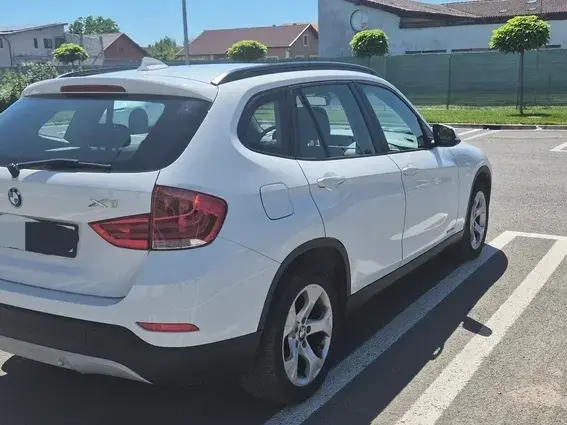 BMW X1 E84 sDrive18d xLine