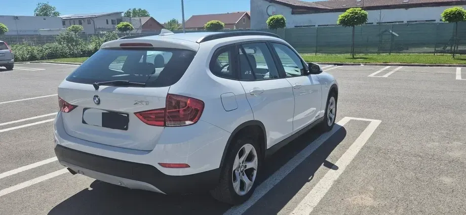 BMW X1 E84 sDrive18d xLine — imagine 6