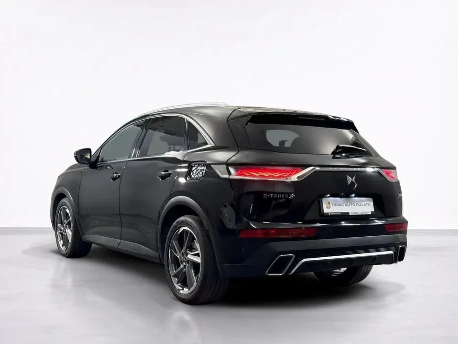DS Automobiles DS 7 Crossback — imagine 3