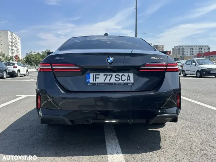 BMW Seria 5 520d xDrive AT MHEV