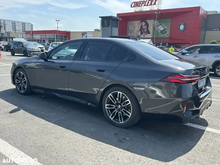 BMW Seria 5 520d xDrive AT MHEV
