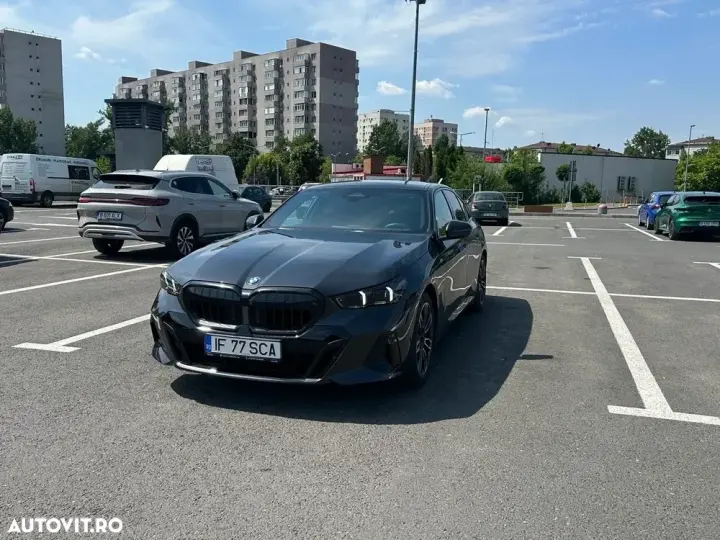 BMW Seria 5 520d xDrive AT MHEV