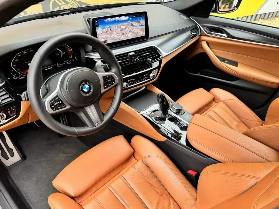 BMW Seria 5 G30/G31 520d xDrive Aut. M Sport Edition — imagine 2