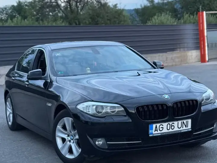 BMW Seria 5 520d Aut.