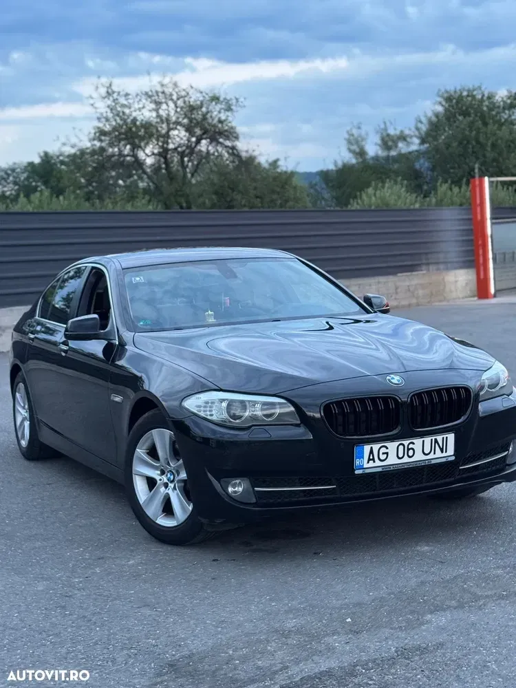 BMW Seria 5 520d Aut. — imagine 3