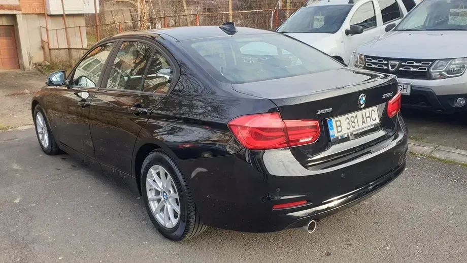BMW Seria 3 F30/F31/F34 318d xDrive Advantage — imagine 6