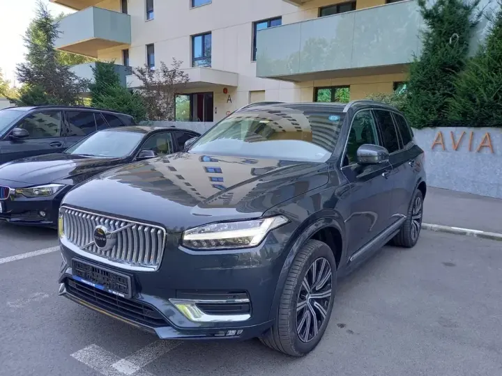Volvo XC 90 II B5 MHEV AWD 5 locuri Momentum Pro