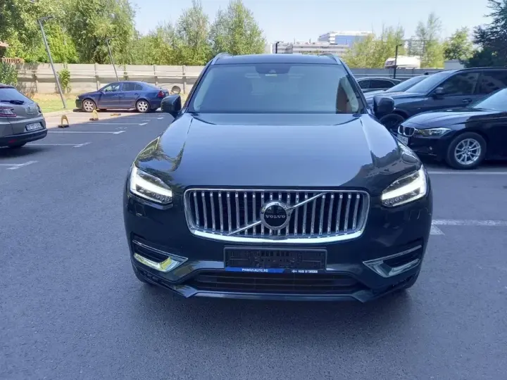 Volvo XC 90 II B5 MHEV AWD 5 locuri Momentum Pro