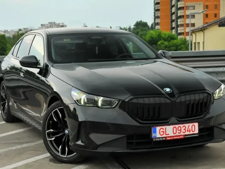 BMW Seria 5 G60/G61 520i AT MHEV