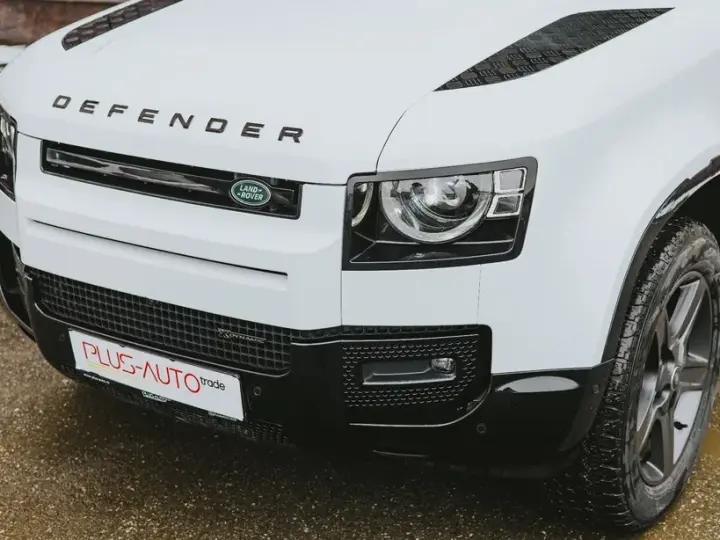 Land Rover Defender 90 3.0 D250 MHEV HSE