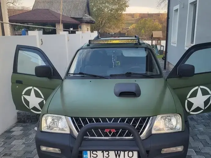 Mitsubishi L200 Pick Up 4x4 Invite