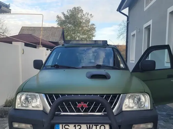 Mitsubishi L200 Pick Up 4x4 Invite