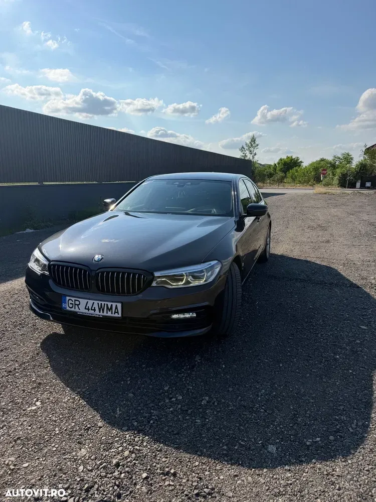 BMW Seria 5 G30/G31 [2017 - Prezent] 530e AT PHEV — imagine 3