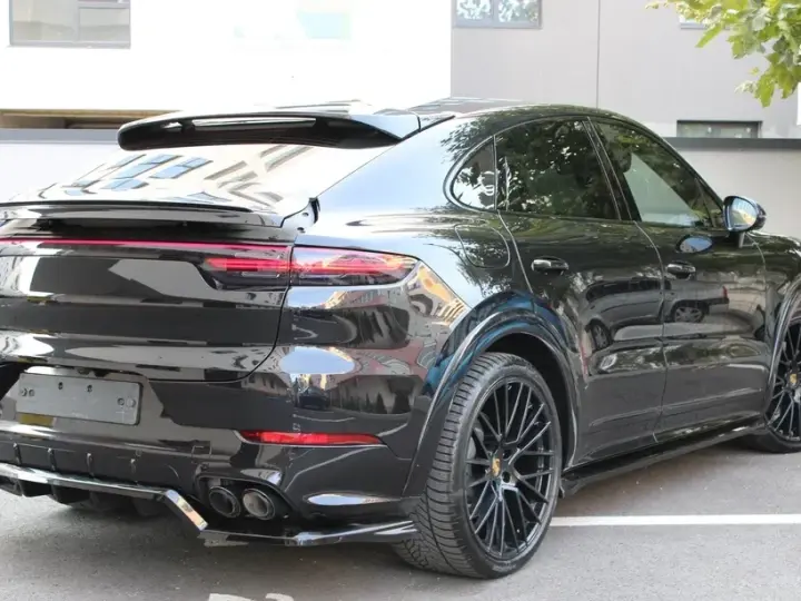 Porsche Cayenne E-Hybrid Tiptronic S