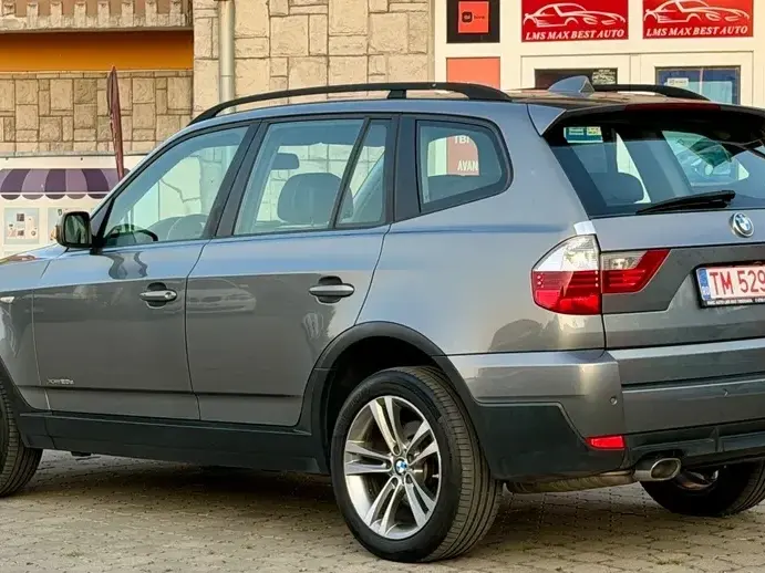 BMW X3 E83