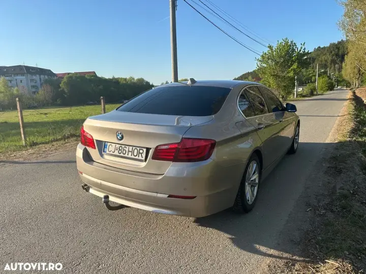 BMW Seria 5 F10/F11/F07 [2010 - 2017] 525d xDrive AT