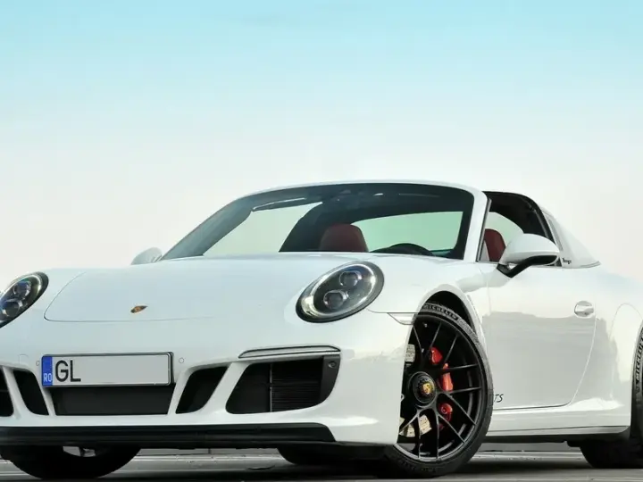 Porsche 911 Targa 4 GTS PDK
