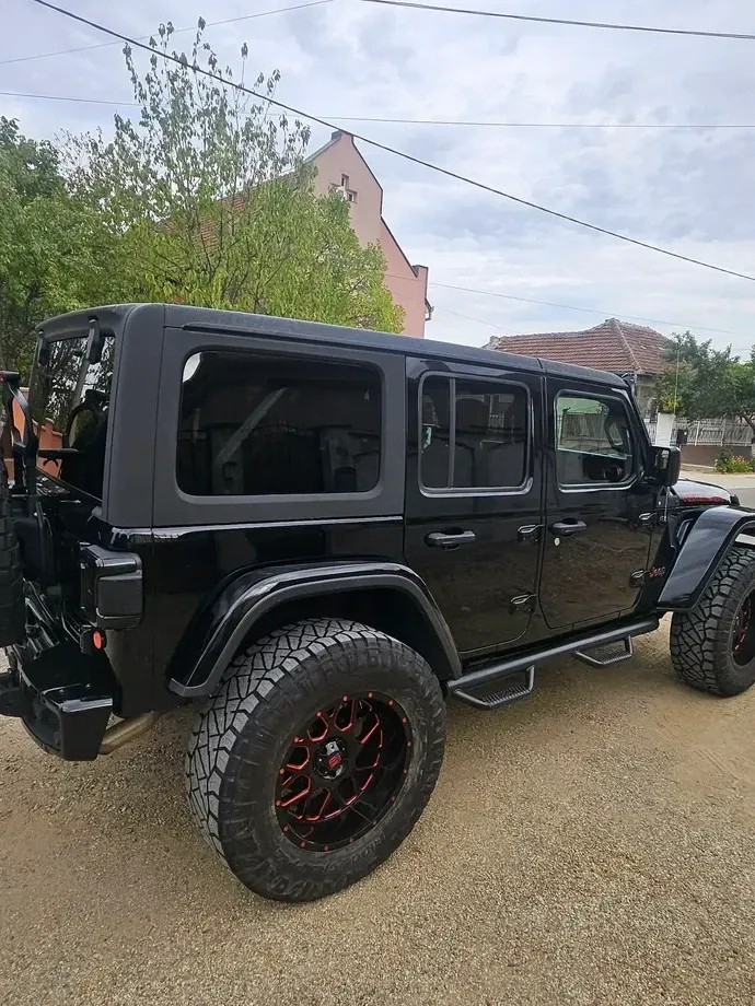 Jeep Wrangler 2.0 Turbo AT8 Rubicon — imagine 4