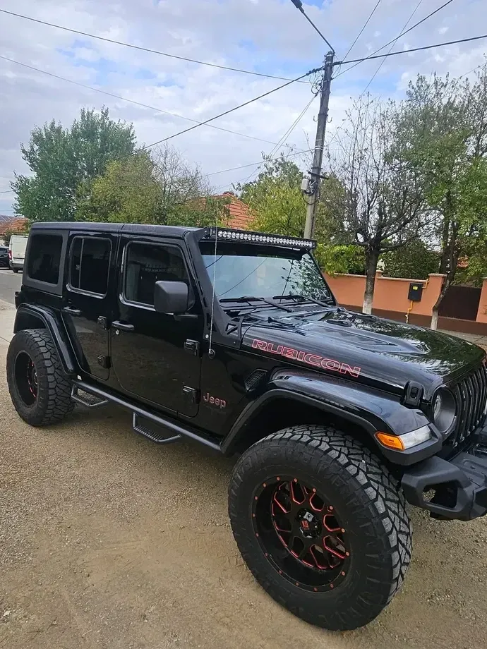 Jeep Wrangler 2.0 Turbo AT8 Rubicon — imagine 3