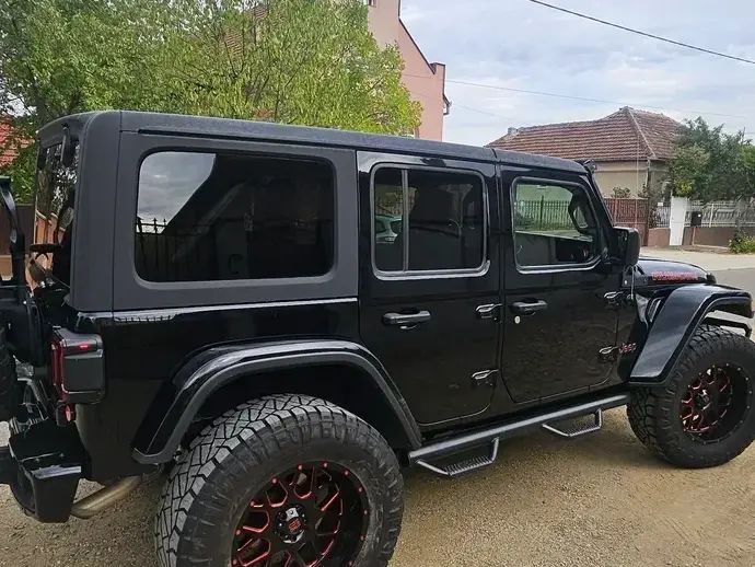 Jeep Wrangler 2.0 Turbo AT8 Rubicon
