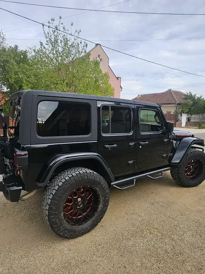 Jeep Wrangler 2.0 Turbo AT8 Rubicon — imagine 5